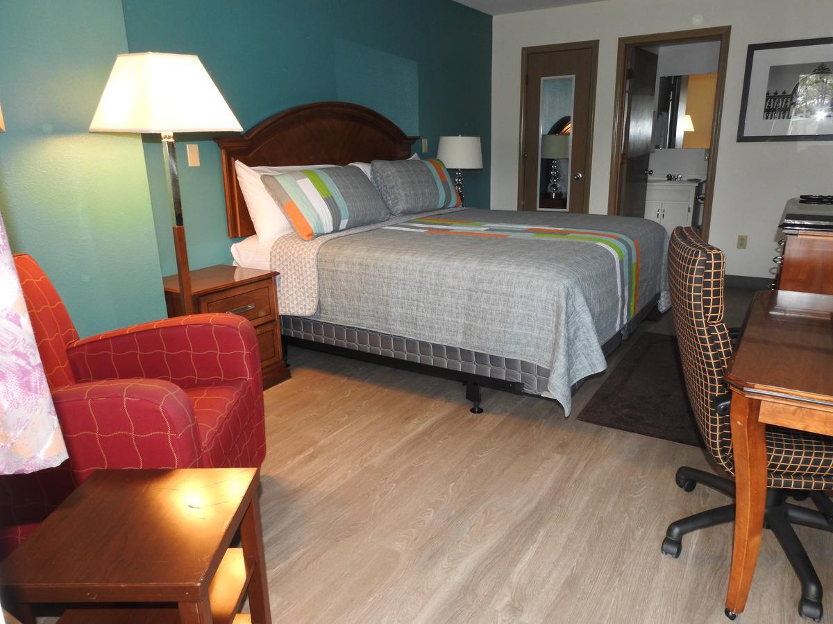 Edelweiss Inn Юрека Спрингс Екстериор снимка