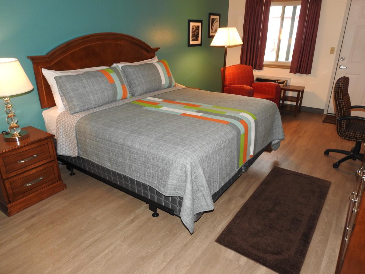 Edelweiss Inn Юрека Спрингс Екстериор снимка